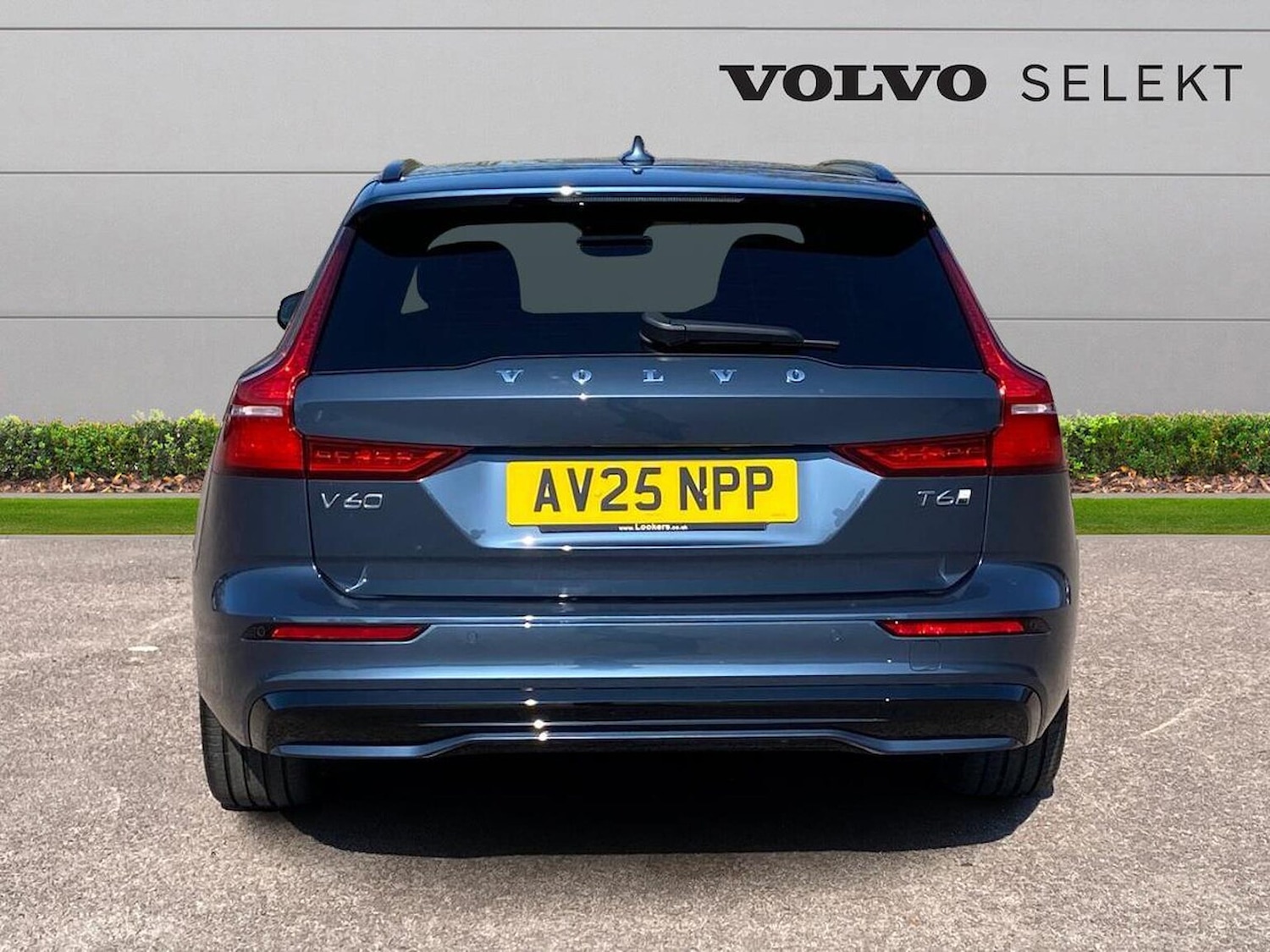 Used Volvo V60 2025 for sale - 76144196: Photo 4