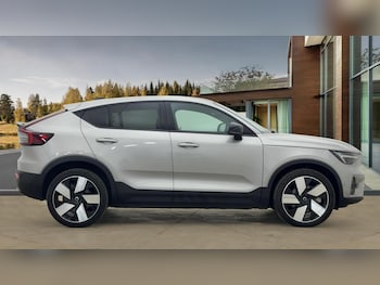 Used Volvo C40 2023 for sale - 76236966: Photo 2