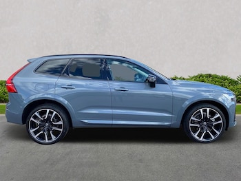 Used Volvo XC60 2023 for sale - 75766833: Photo