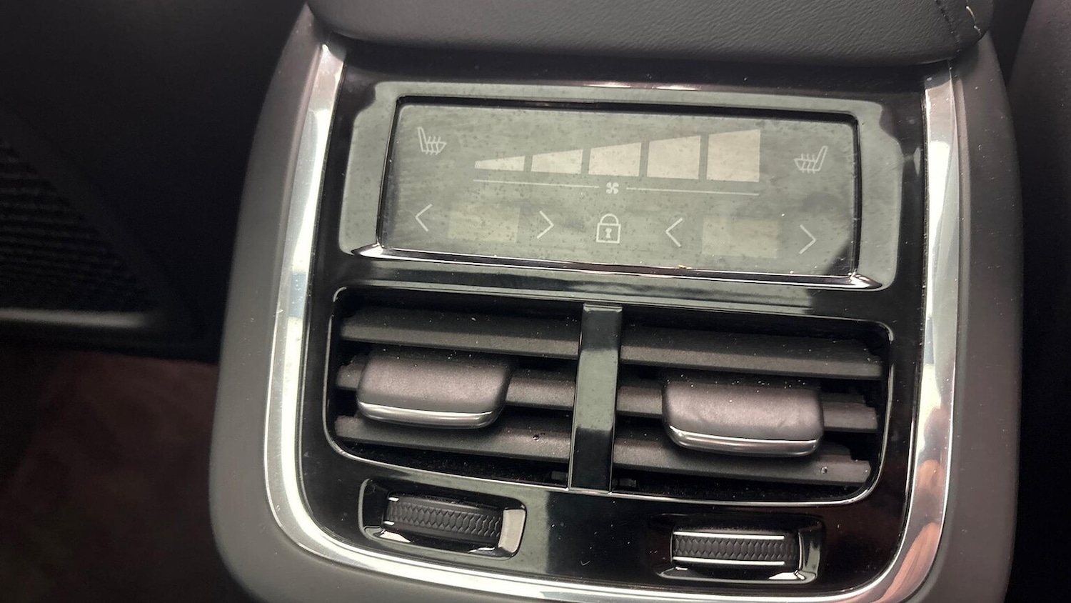 Used Volvo XC60 2025 for sale - 77639324: Photo 28