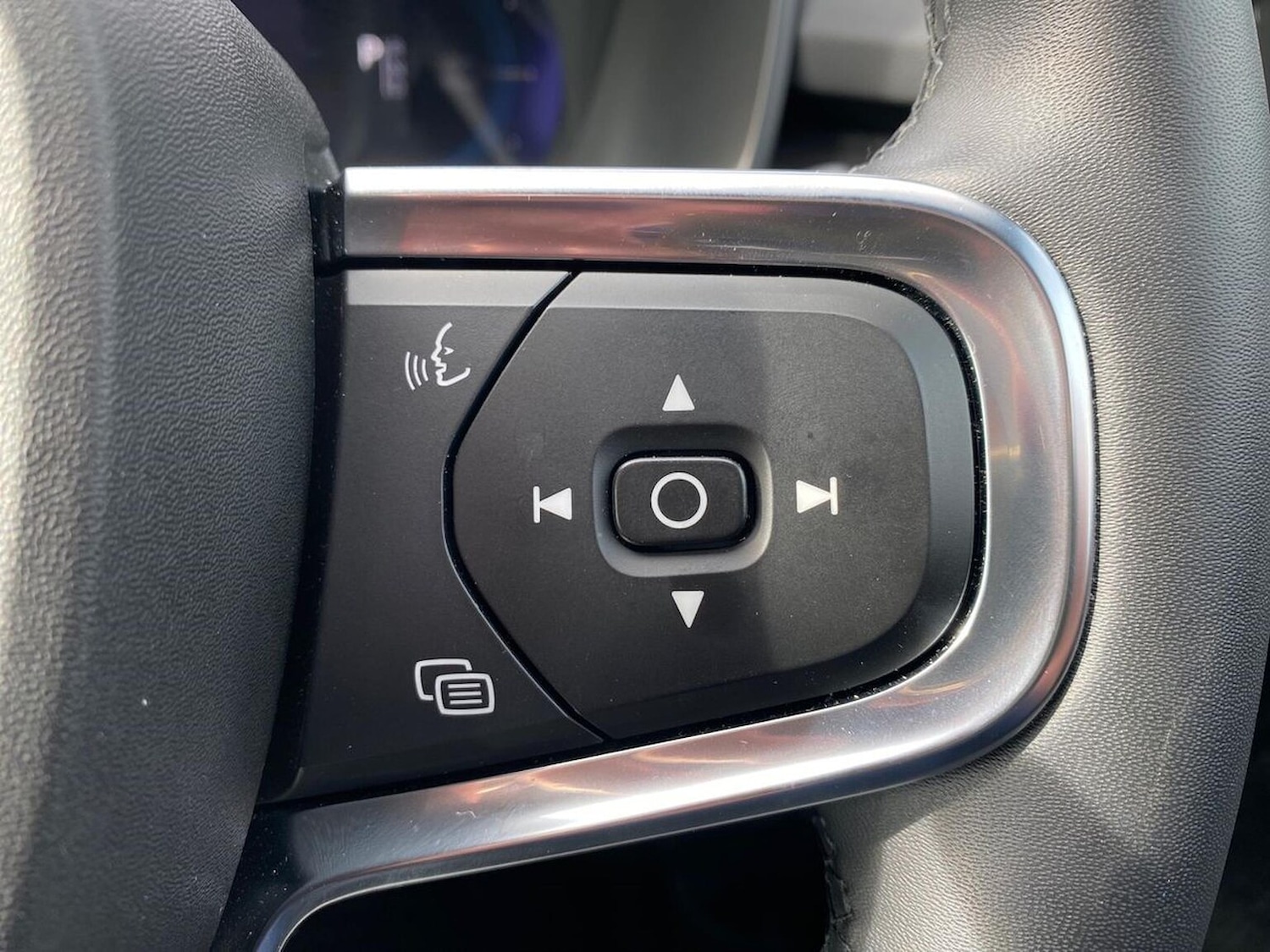 Used Volvo C40 2023 for sale - 76570962: Photo 26