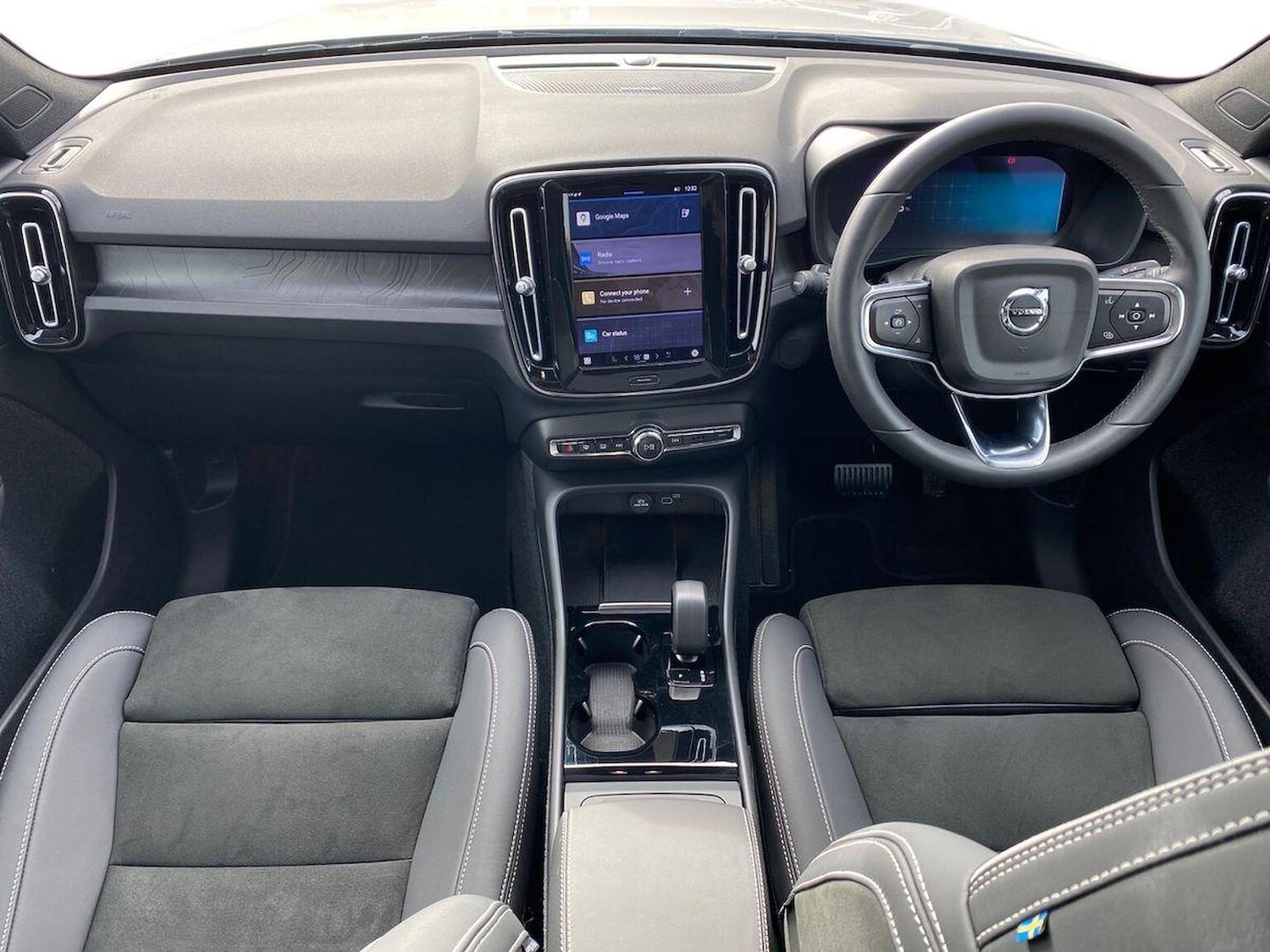 Used Volvo C40 2023 for sale - 76570962: Photo 8