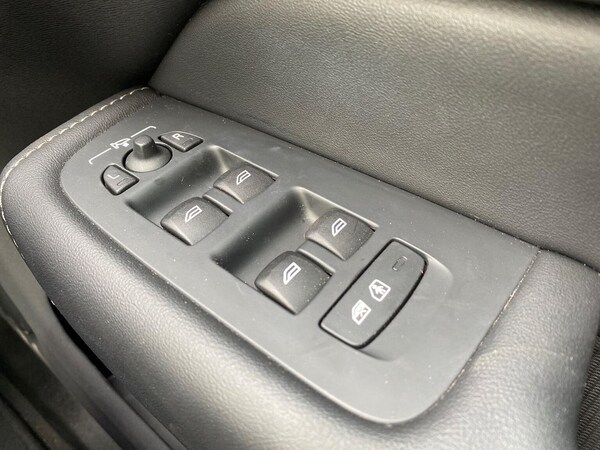 Used Volvo XC60 2021 for sale - 76236964: Photo 21