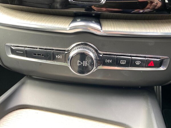 Used Volvo XC60 2021 for sale - 76236964: Photo 22