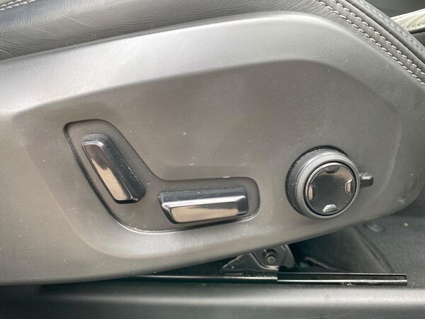 Used Volvo XC60 2021 for sale - 76236964: Photo 30