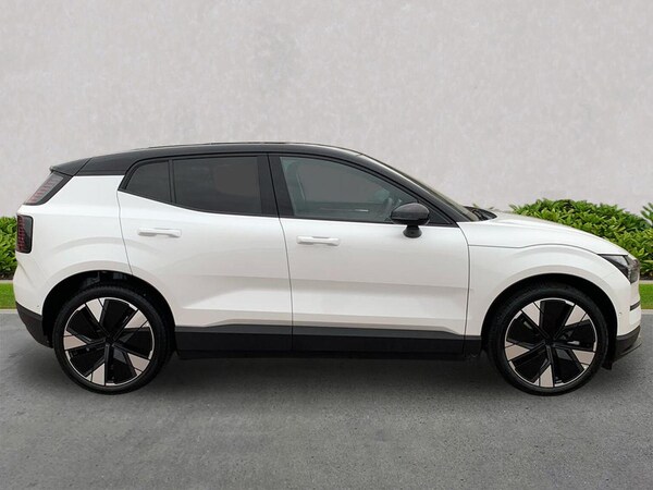 Used Volvo EX30 2025 for sale - 76198343: Photo 3