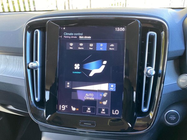 Used Volvo XC40 2021 for sale - 76187187: Photo 12