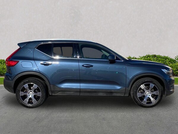 Used Volvo XC40 2021 for sale - 76187187: Photo 3