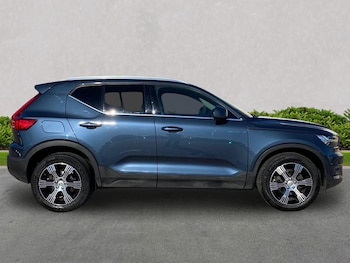 Used Volvo XC40 2021 for sale - 76187187: Photo 3