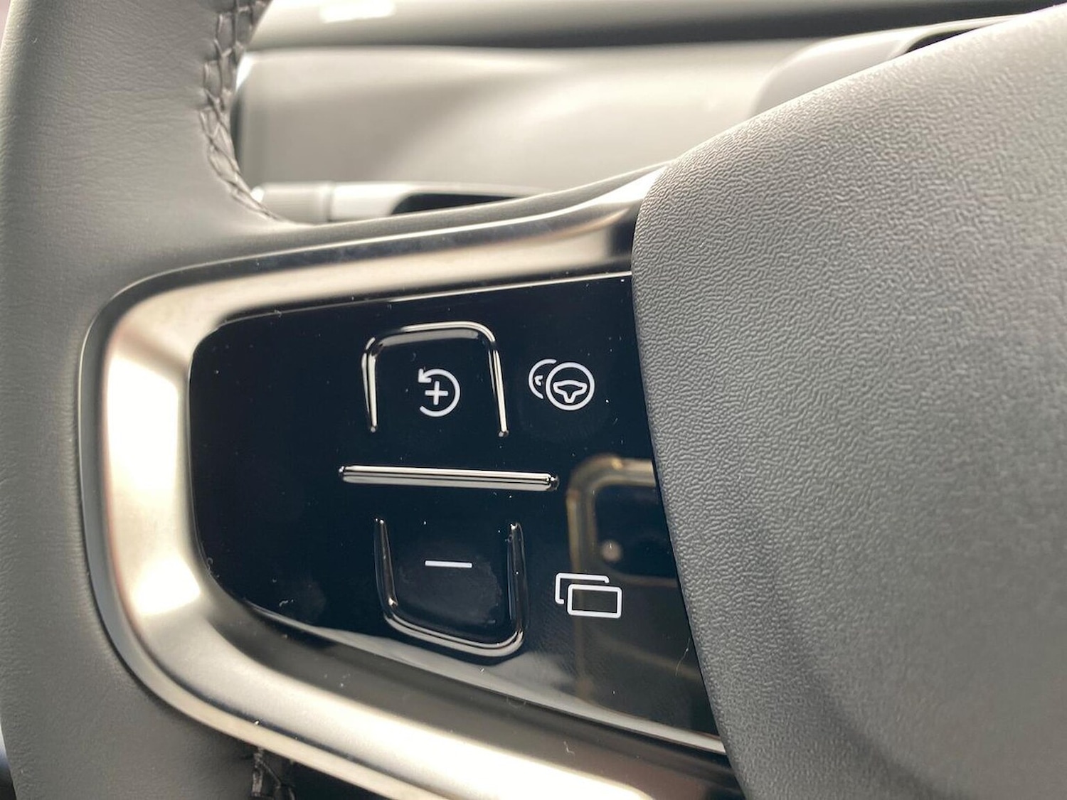 Used Volvo EX30 2025 for sale - 77487486: Photo 27