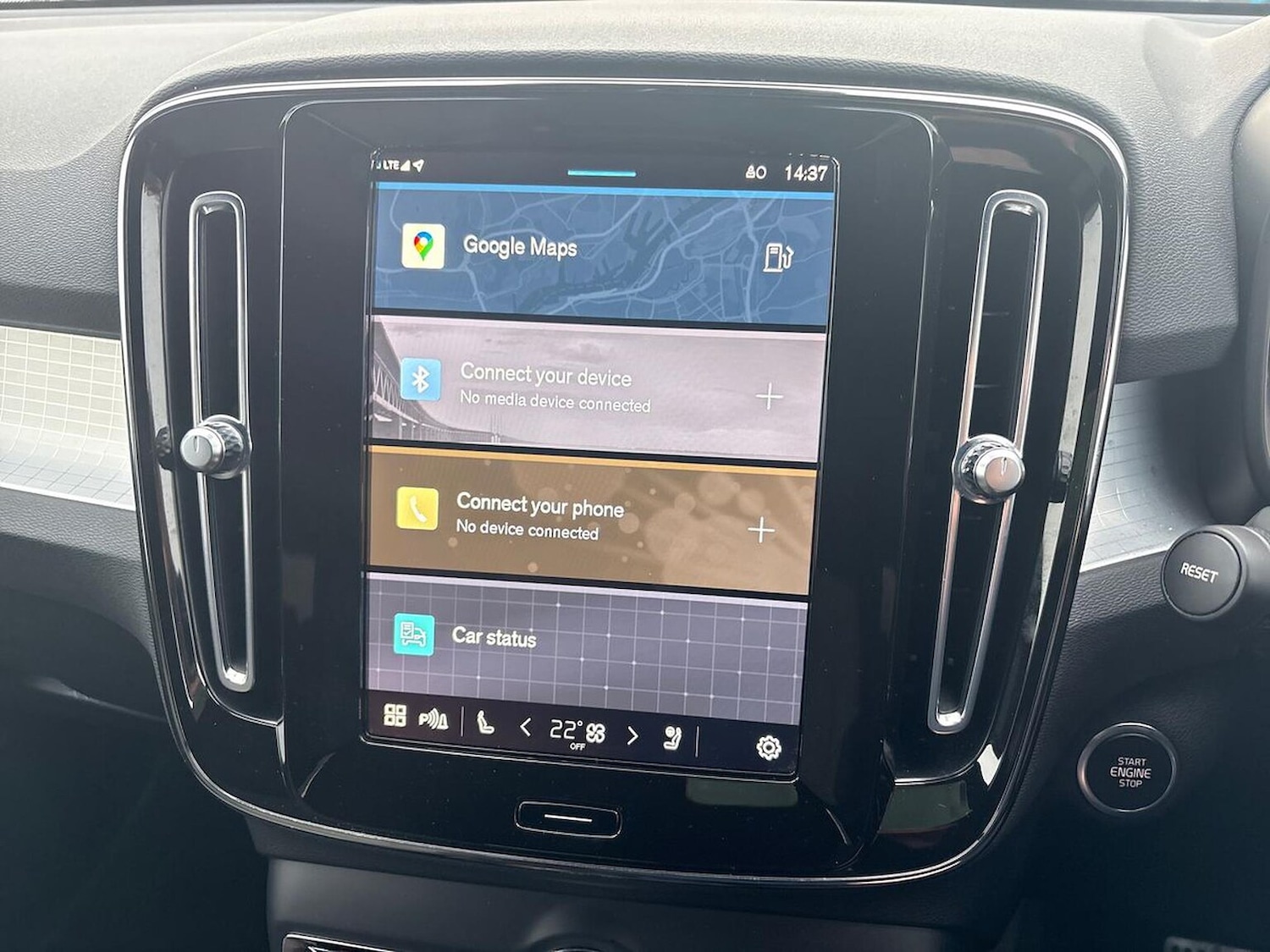 Used Volvo XC40 2022 for sale - 76974575: Photo 11