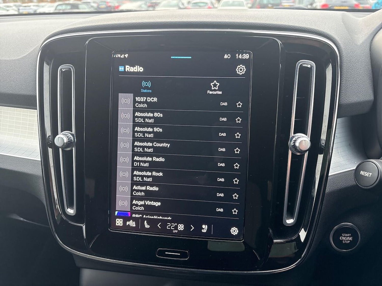 Used Volvo XC40 2022 for sale - 76974575: Photo 25