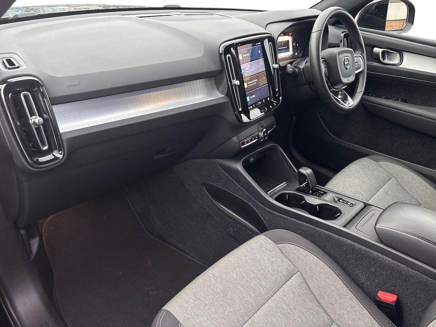 Used Volvo XC40 2022 for sale - 76974575: Photo 7