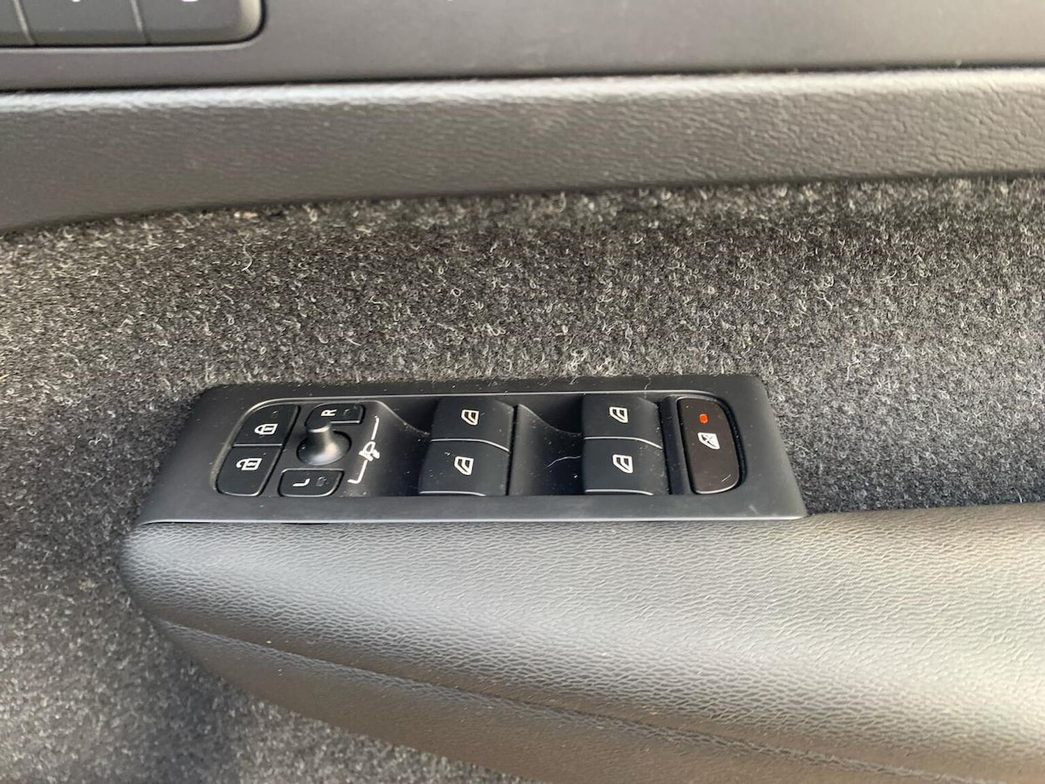 Used Volvo XC40 2020 for sale - 76906372: Photo 21