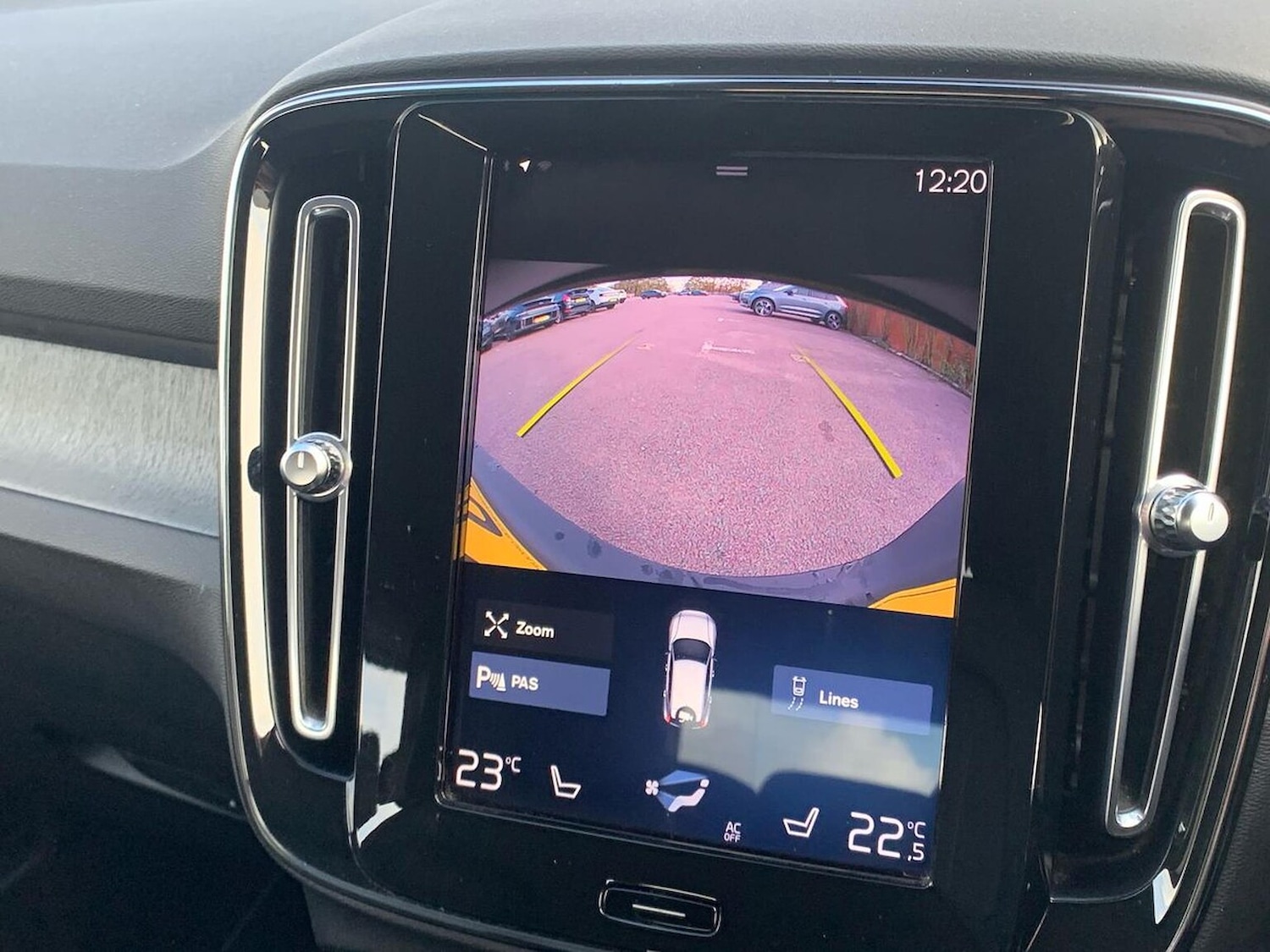 Used Volvo XC40 2020 for sale - 76906372: Photo 22