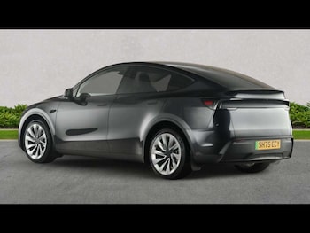 Used Tesla Model Y 2025 for sale - 79379959: Photo