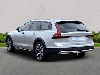 Used Volvo V90 2021 for sale - 75690673: Photo