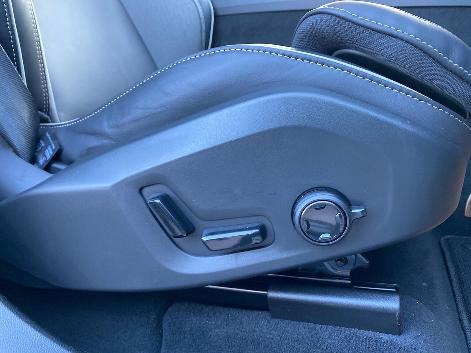 Used Volvo XC60 2026 for sale - 78194154: Photo 32