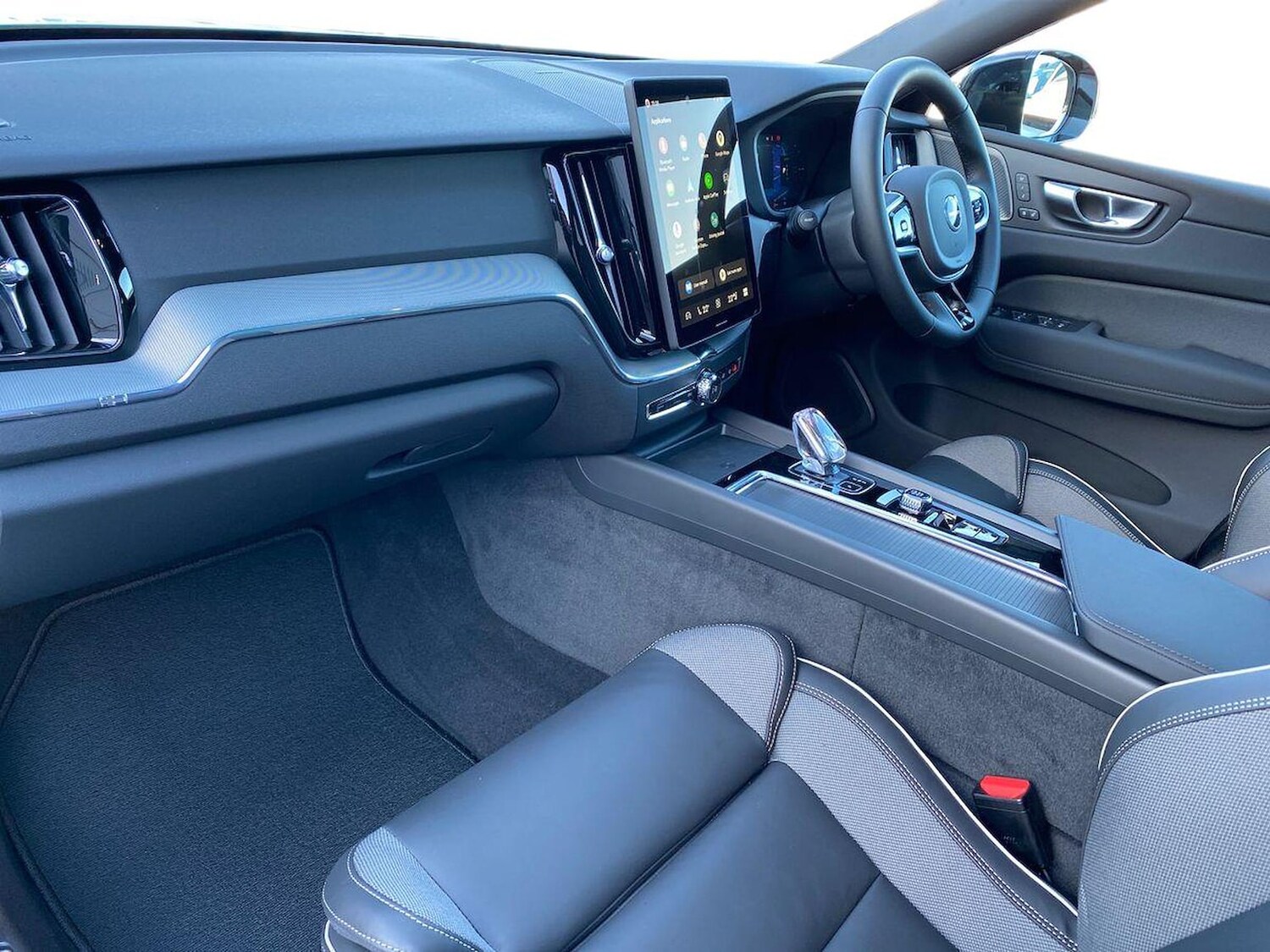 Used Volvo XC60 2026 for sale - 78194154: Photo 9