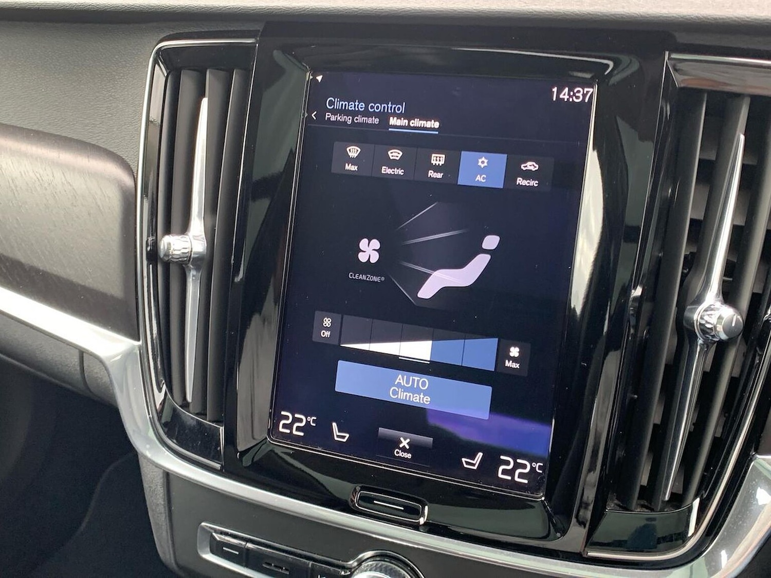 Used Volvo V90 2017 for sale - 76736655: Photo 12