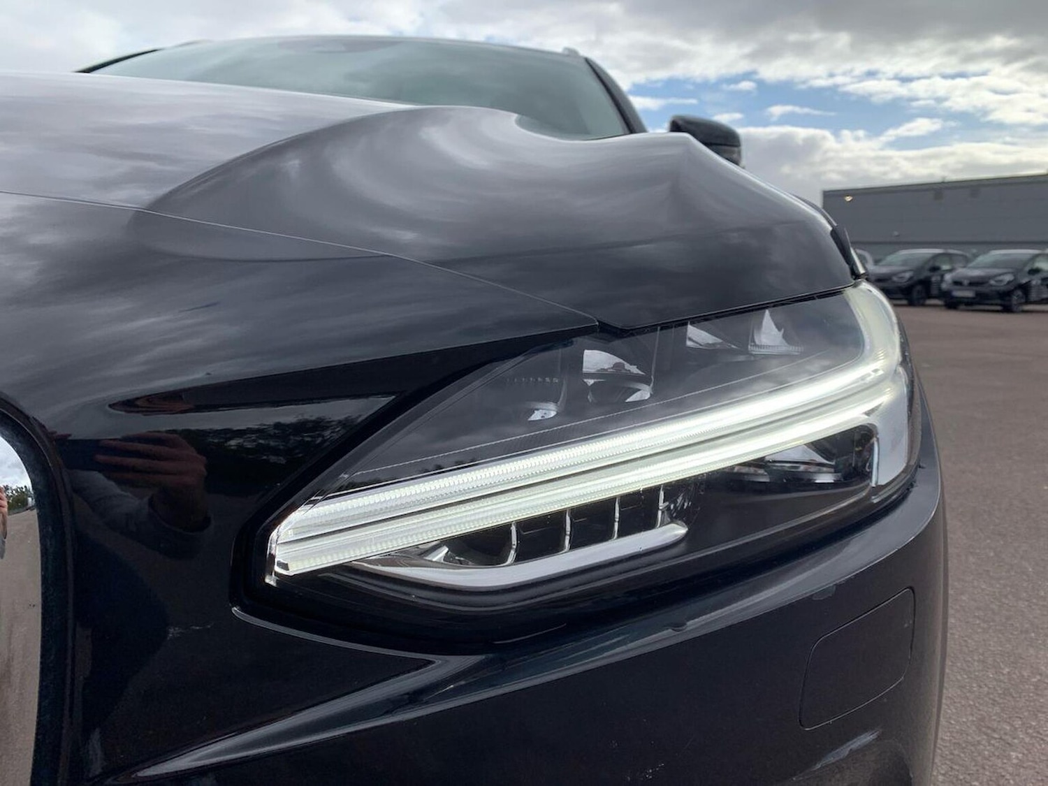 Used Volvo V90 2017 for sale - 76736655: Photo 33