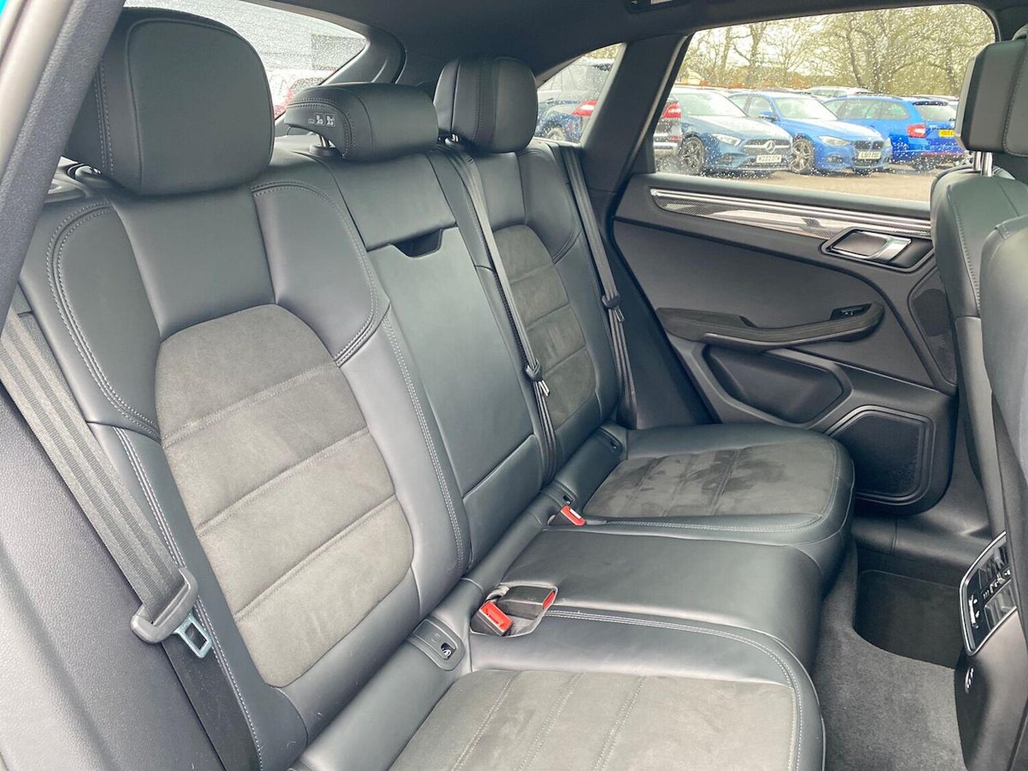 Used Porsche Macan 2022 for sale - 78193908: Photo 16