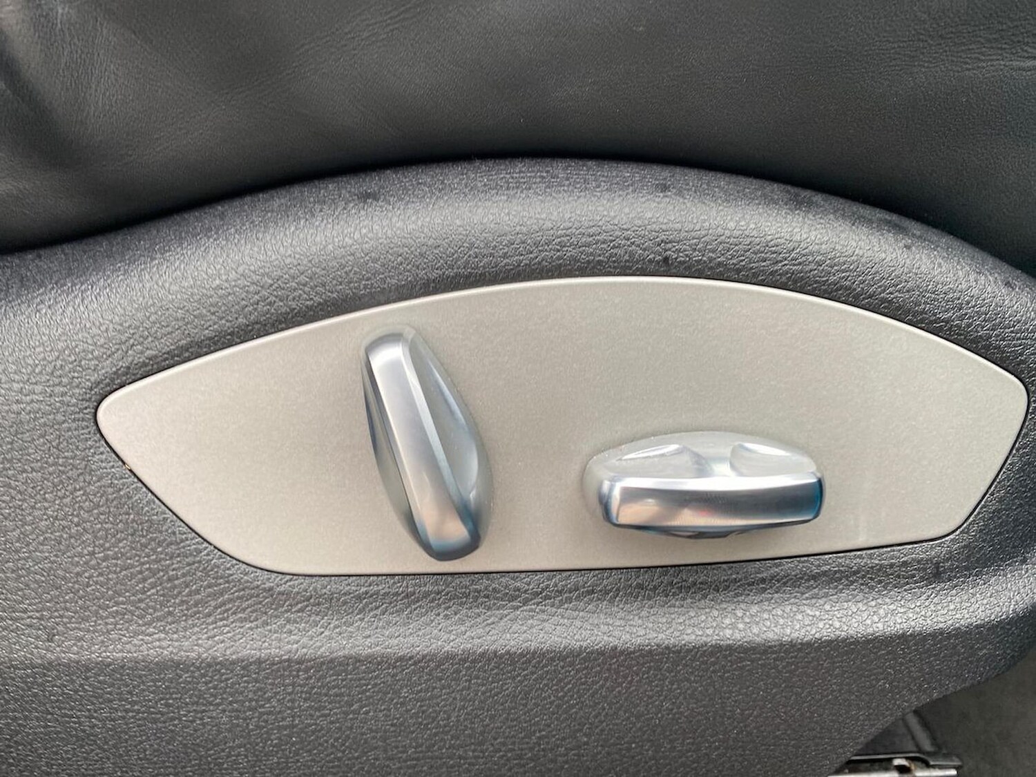 Used Porsche Macan 2022 for sale - 78193908: Photo 30