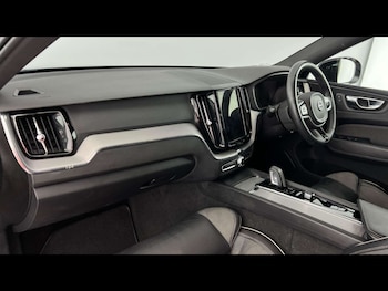 Used Volvo XC60 2022 for sale - 79069299: Photo