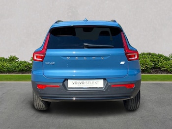 Used Volvo XC40 2023 for sale - 75583052: Photo