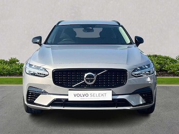 Used Volvo V90 2025 for sale - 78310372: Photo