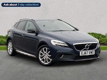 Used Volvo V40 2017 for sale - 77024295: Photo