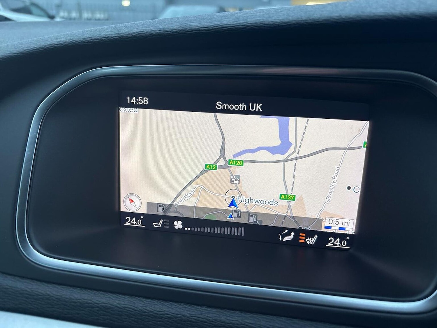 Used Volvo V40 2017 for sale - 77024295: Photo 26