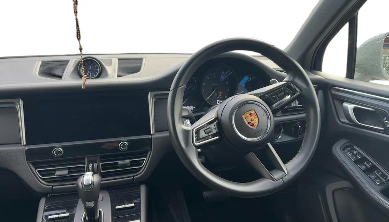 Used Porsche Macan 2022 for sale - 76931585: Photo 4