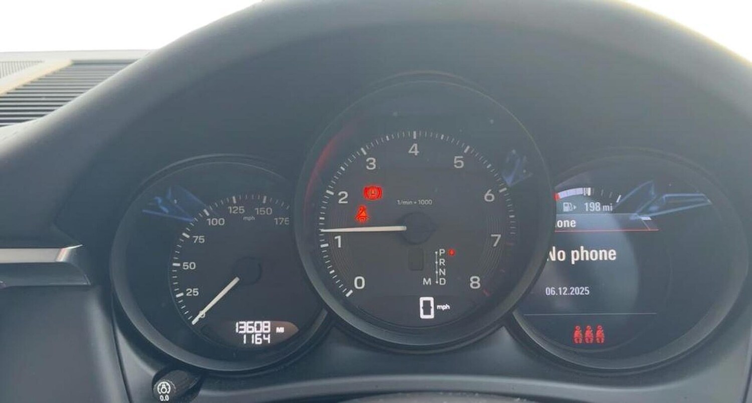 Used Porsche Macan 2022 for sale - 76931585: Photo 5