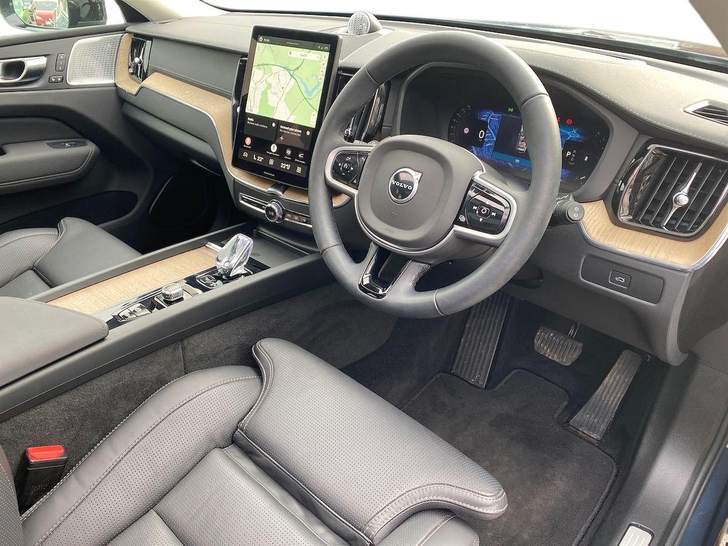 Used Volvo XC60 2025 for sale - 78193953: Photo 17