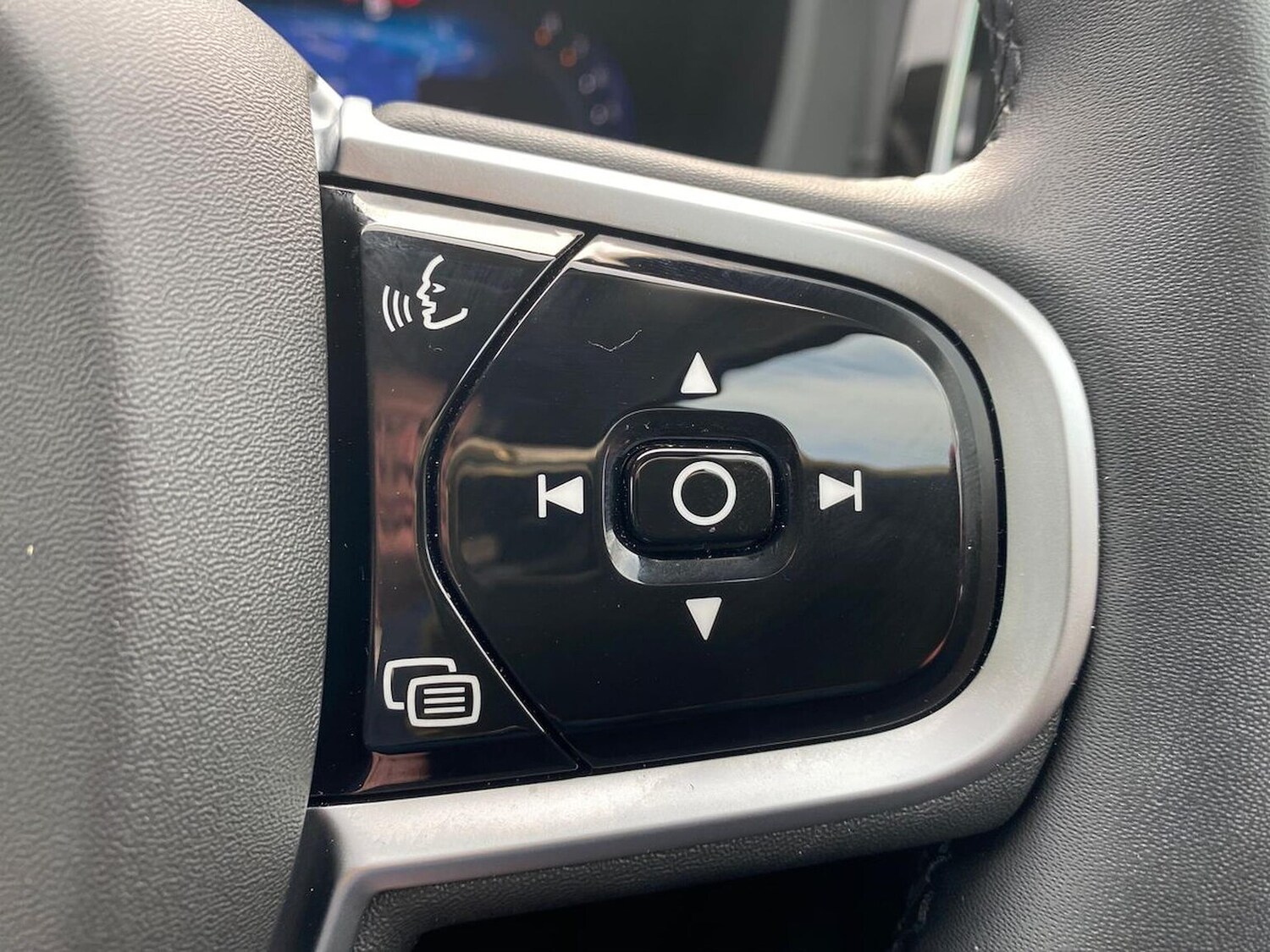 Used Volvo XC60 2025 for sale - 78193953: Photo 28