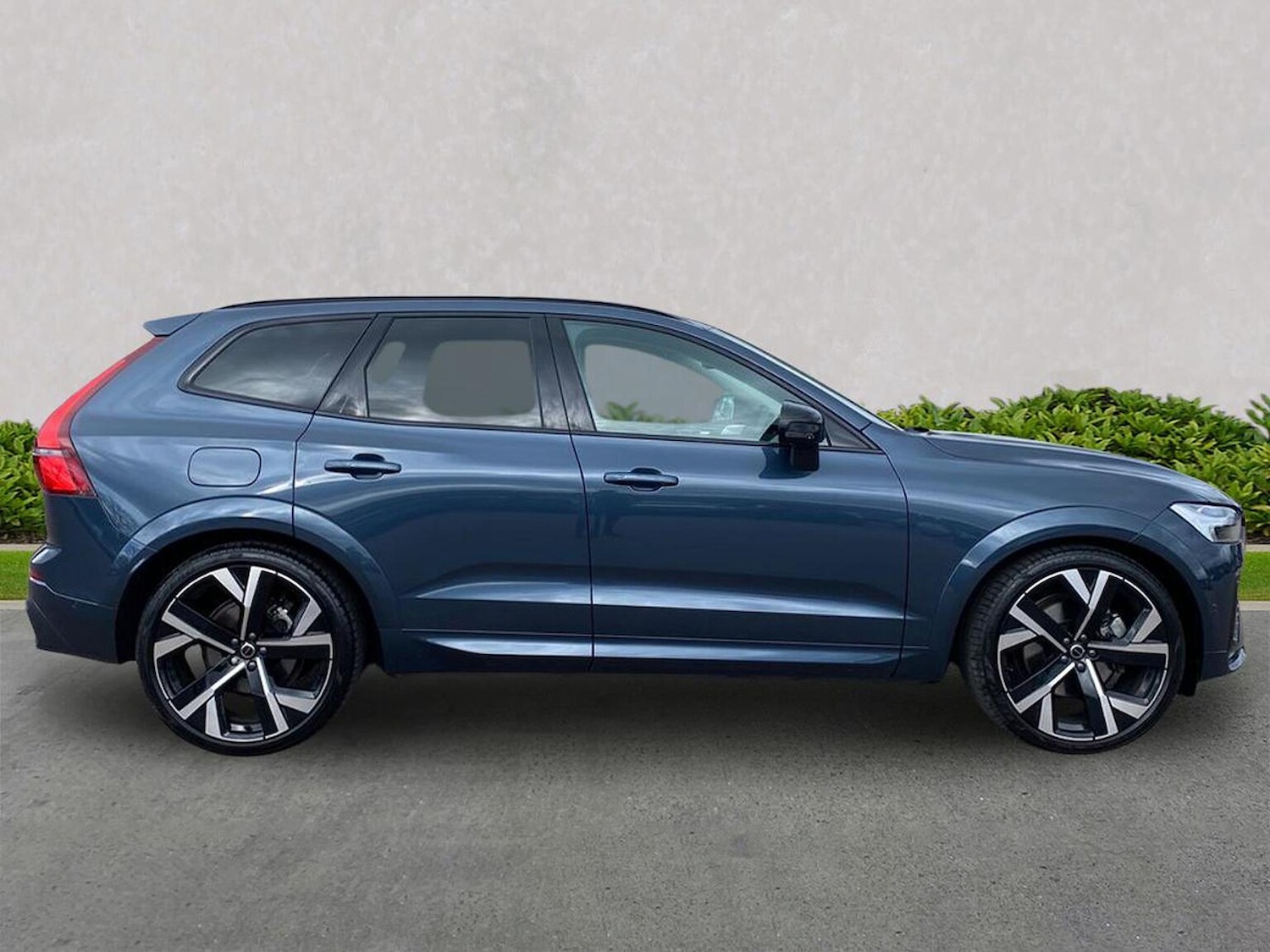 Used Volvo XC60 2025 for sale - 78193953: Photo 5