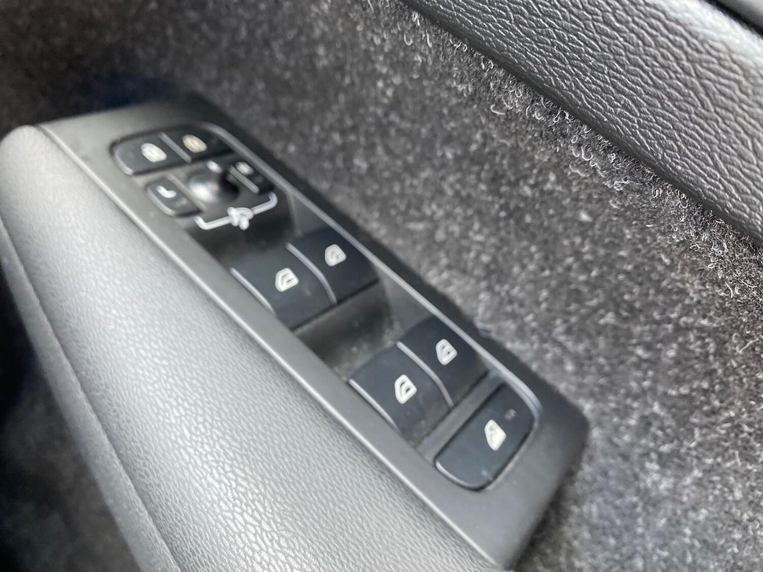 Used Volvo XC40 2020 for sale - 76402397: Photo 21