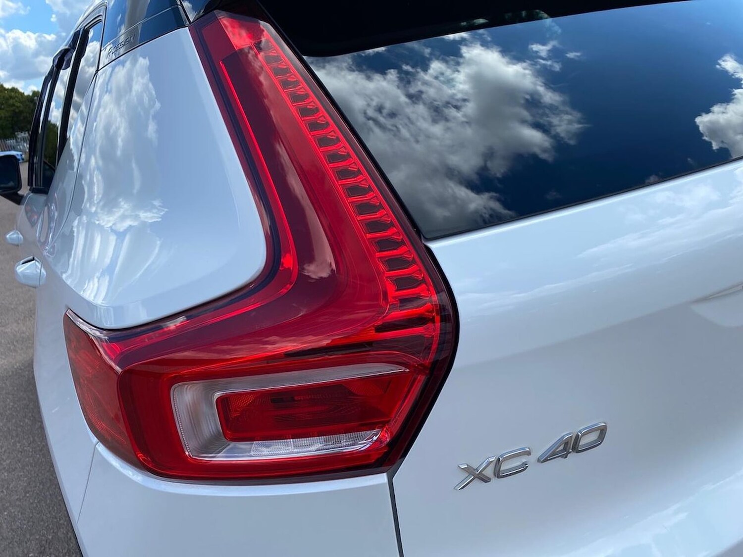 Used Volvo XC40 2020 for sale - 76402397: Photo 33