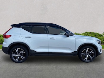 Used Volvo XC40 2020 for sale - 76402397: Photo
