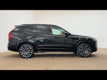 Used Volvo XC90 2025 for sale - 78670621: Photo