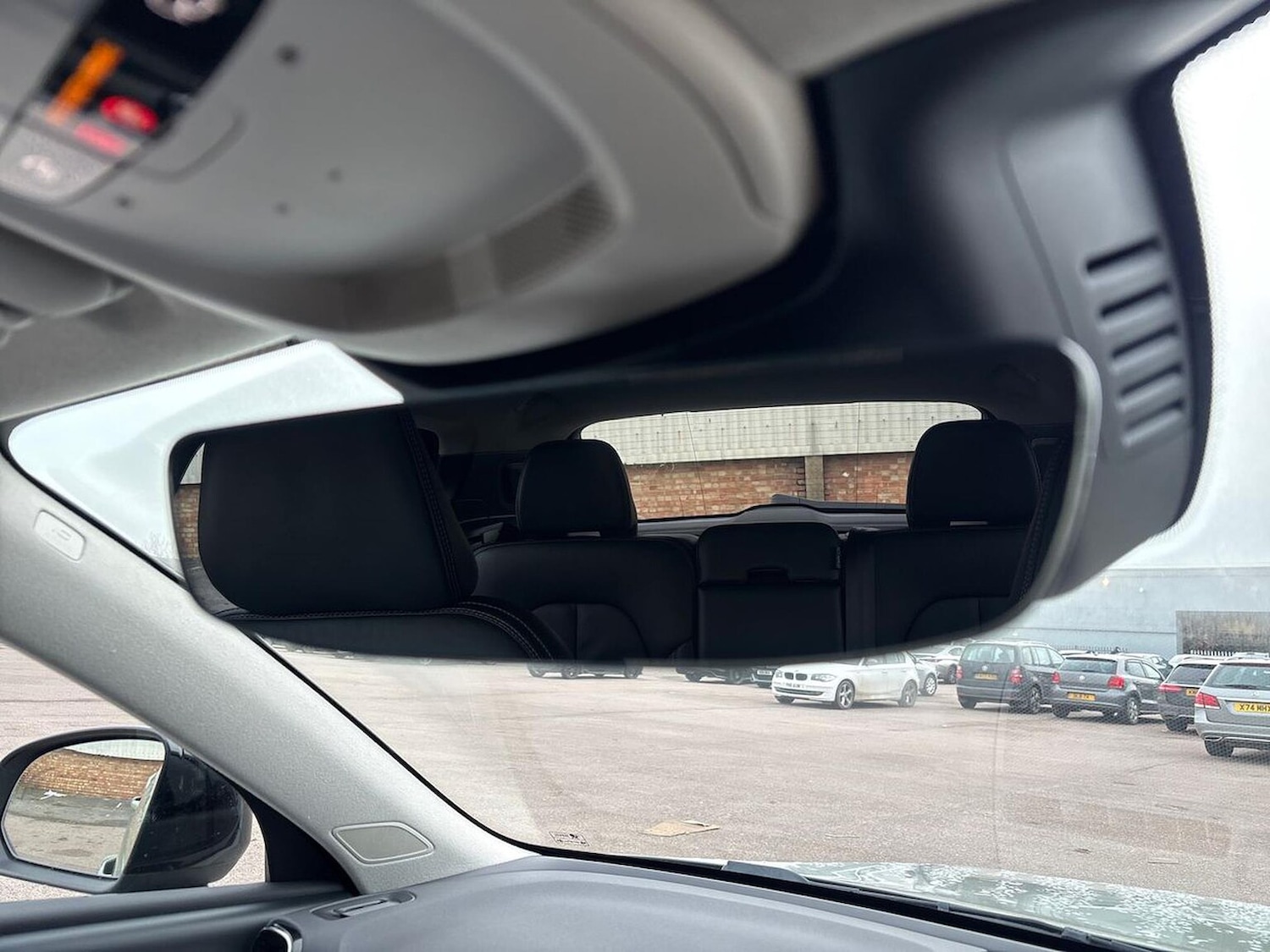 Used Volvo XC40 2022 for sale - 76969956: Photo 14