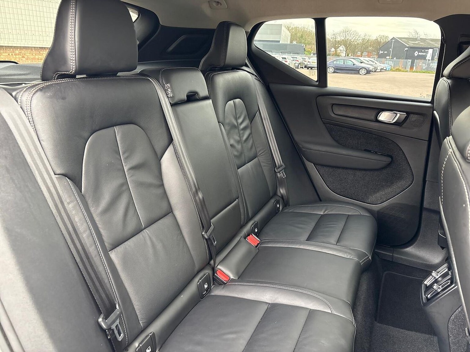 Used Volvo XC40 2022 for sale - 76969956: Photo 16