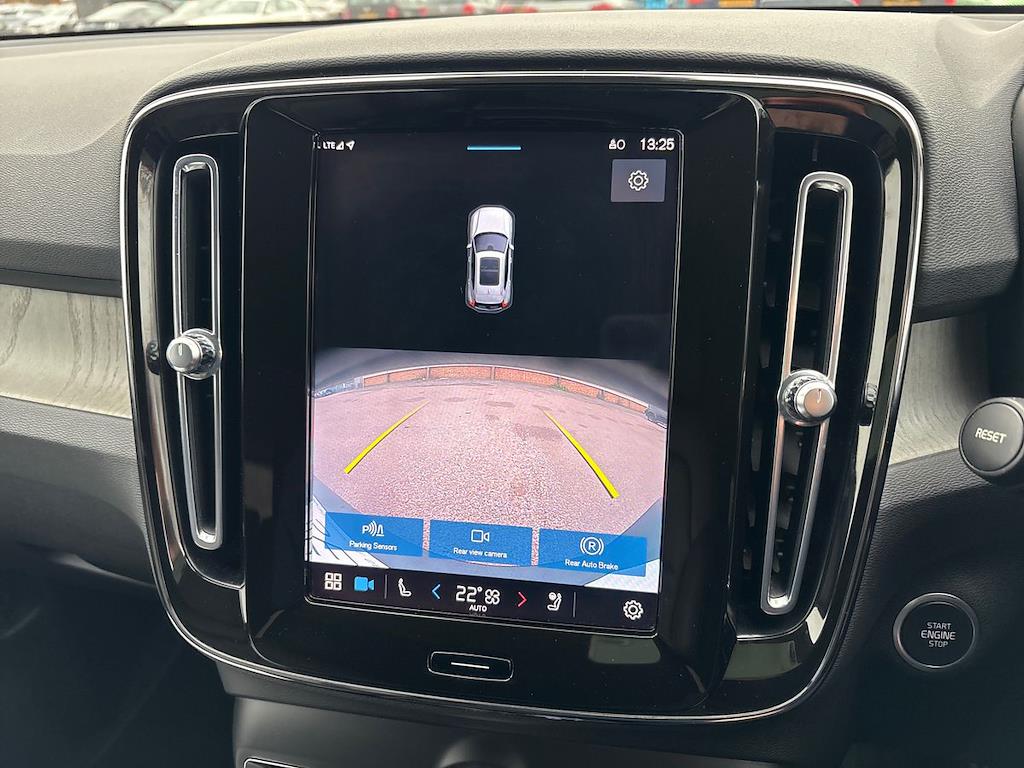 Used Volvo XC40 2022 for sale - 76969956: Photo 23