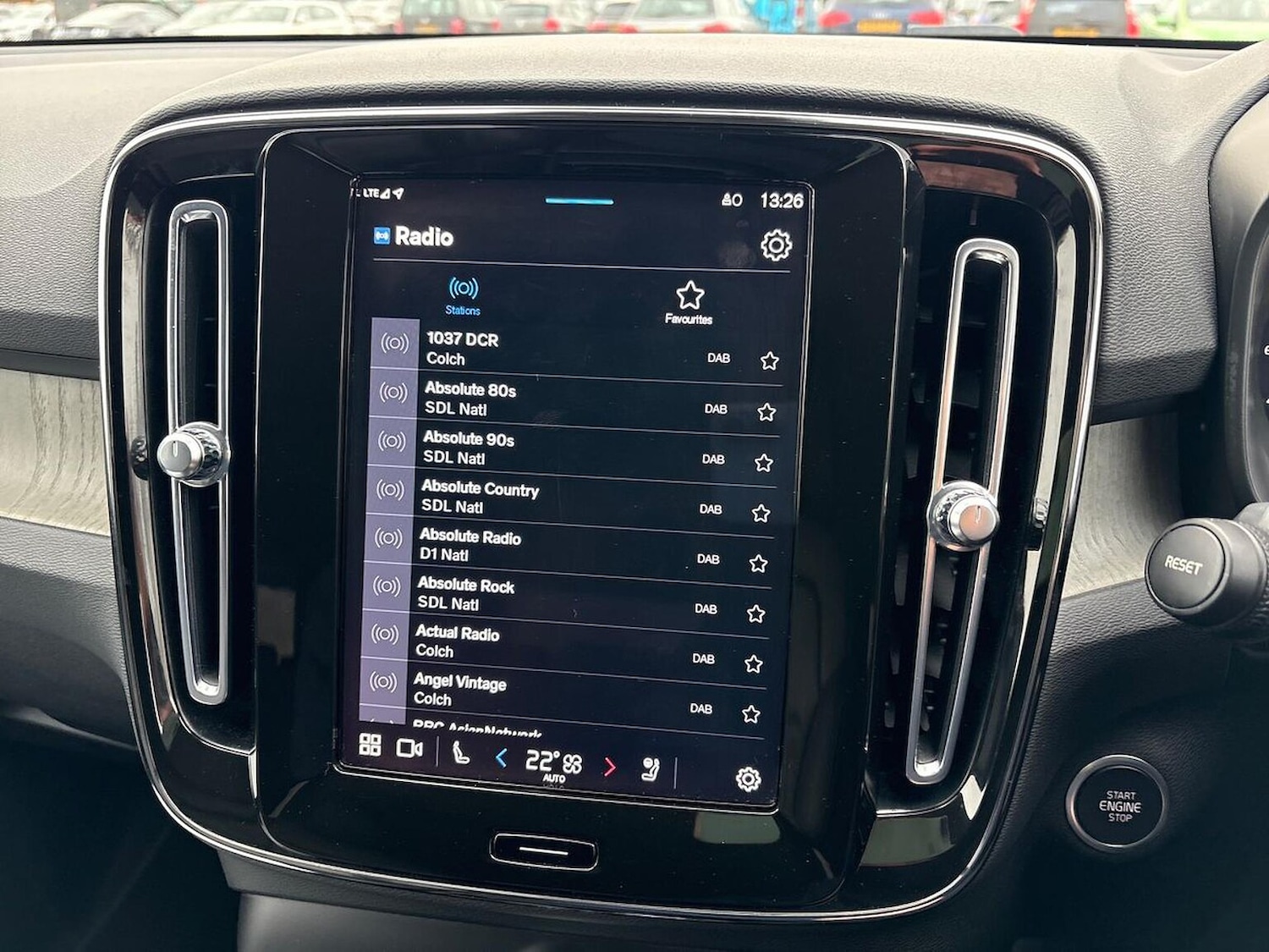 Used Volvo XC40 2022 for sale - 76969956: Photo 25