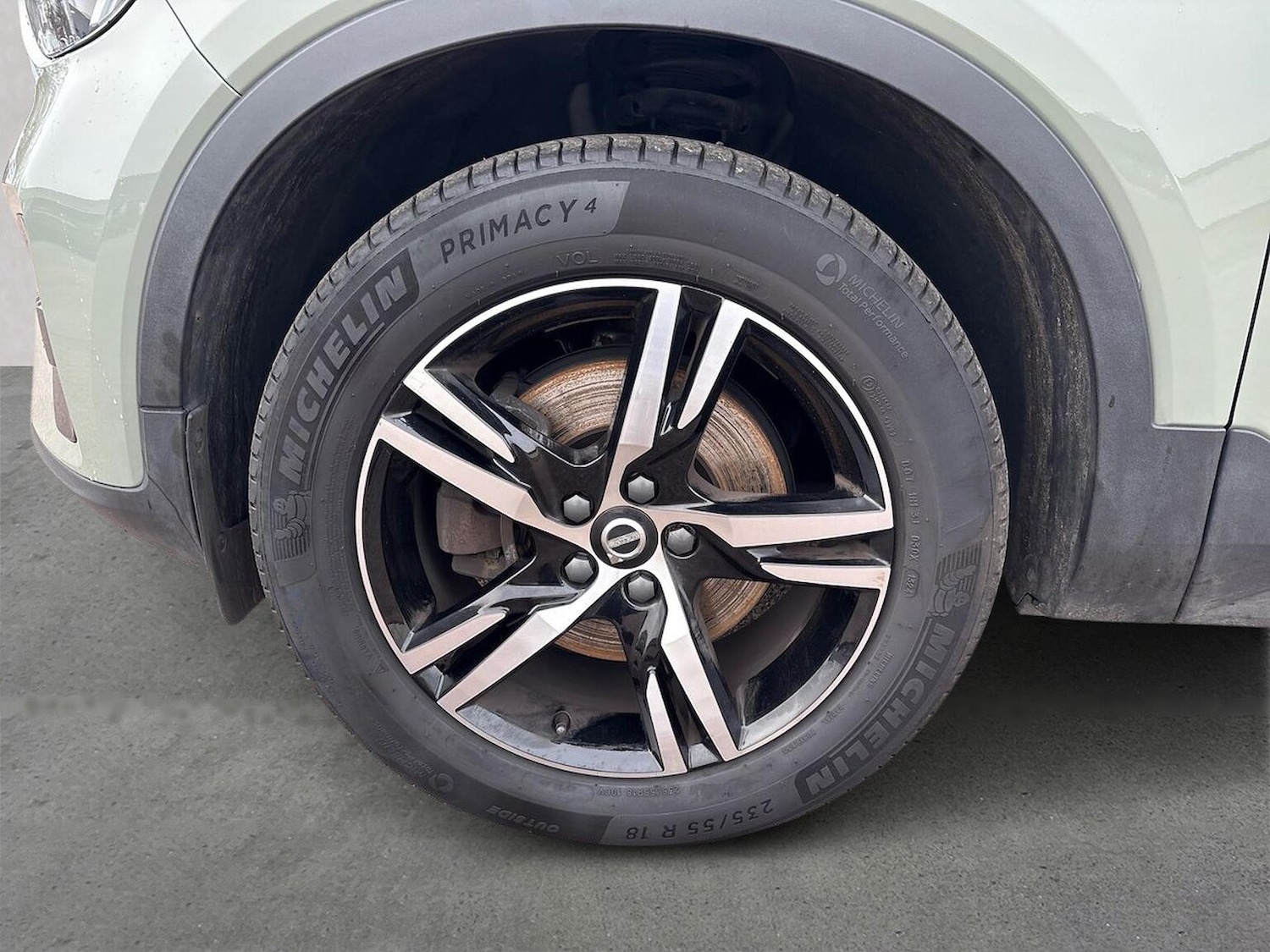 Used Volvo XC40 2022 for sale - 76969956: Photo 6