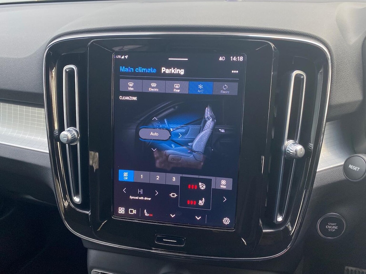 Used Volvo XC40 2022 for sale - 76682647: Photo 12