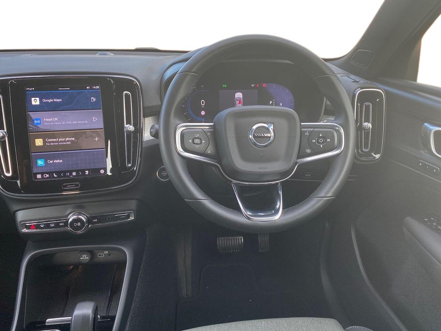 Used Volvo XC40 2022 for sale - 76682647: Photo 9