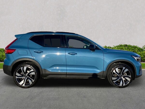Used Volvo XC40 2024 for sale - 76249378: Photo 3