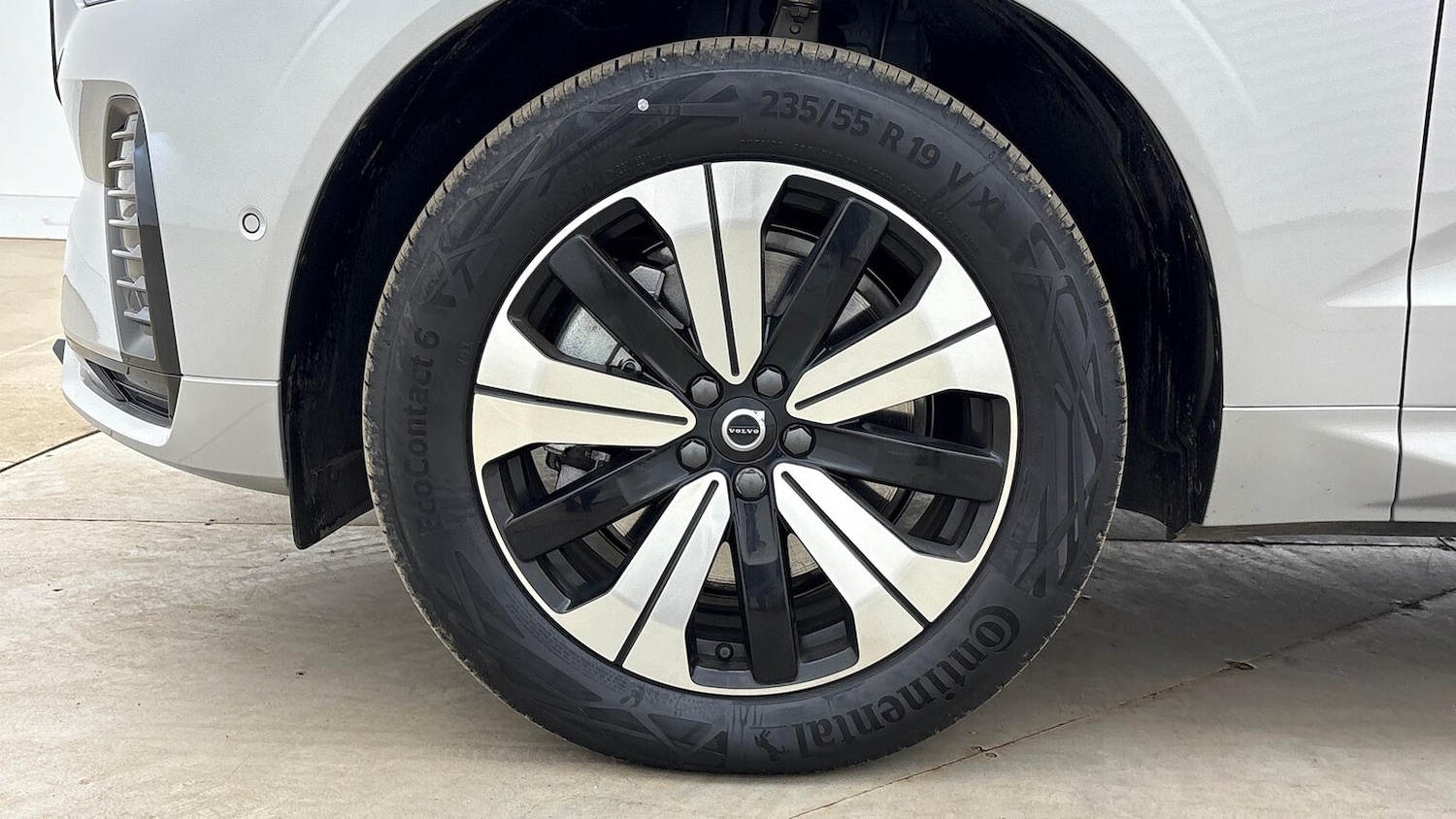 Used Volvo XC60 2025 for sale - 76206076: Photo 12